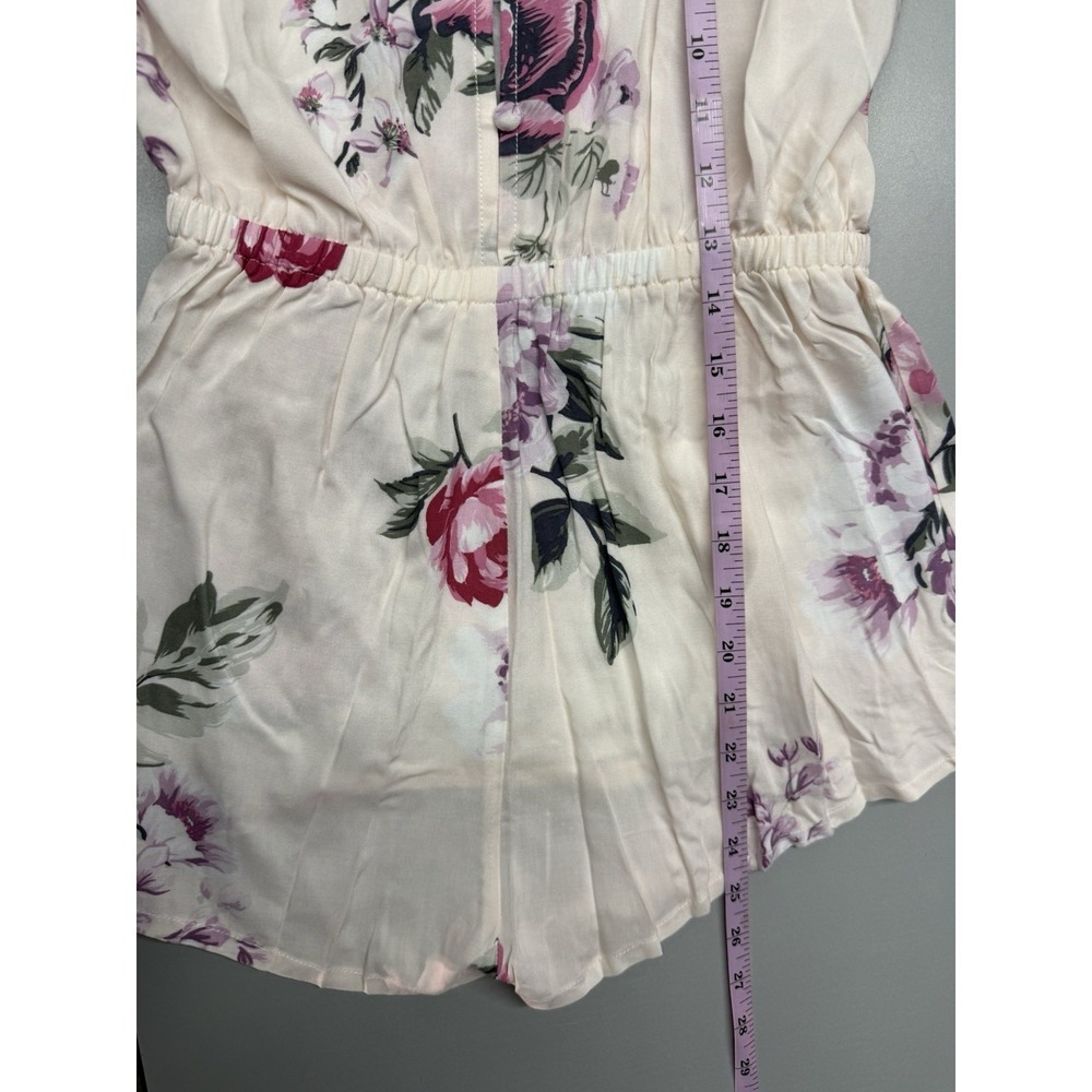 Yumi Kim Sugar & Spice Floral Pajama Romper Swoon Light Cameo Pink Sz M NWT - Picture 7 of 14